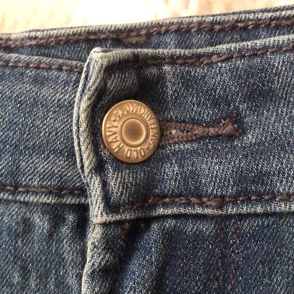 Old Navy Women’s 20 Short High Rise Flare Denim - Picture 2 of 7